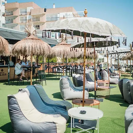 On Oceanfront Adults Designed 4* Matalascañas