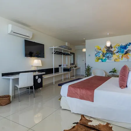 Hotel On Oceanfront Adults Designed 4*