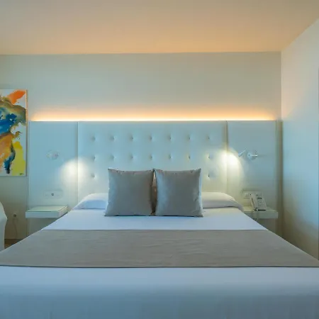 On Oceanfront Adults Designed 4* Matalascañas