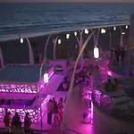Hotel On Oceanfront Adults Designed 4*