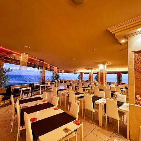 On Oceanfront Adults Designed 4* Matalascañas