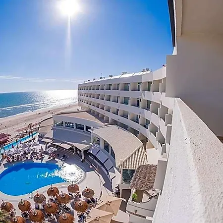 On Oceanfront Adults Designed 4*