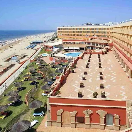 On Oceanfront Adults Designed Otel 4*