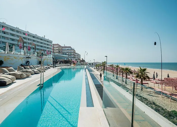 On Oceanfront Adults Designed 4*