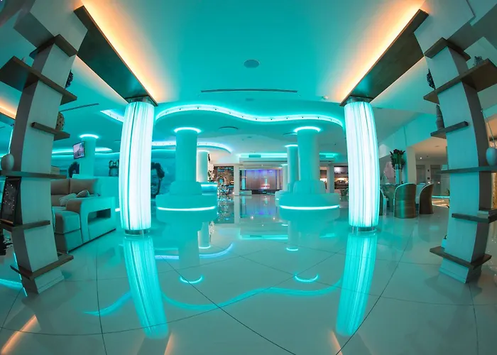On Oceanfront Adults Designed מלון מטלסקנס