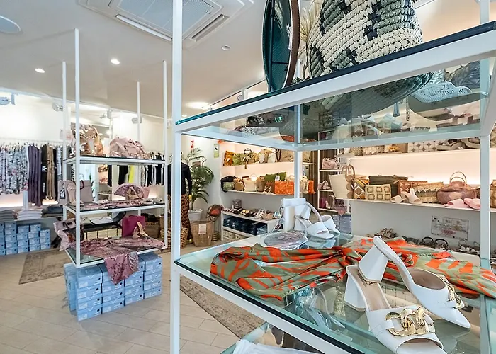 מלון On Oceanfront Adults Designed