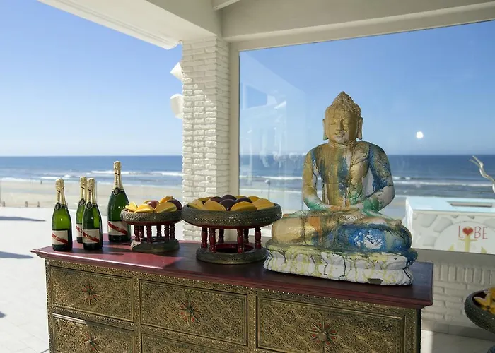 On Oceanfront Adults Designed מטלסקנס
