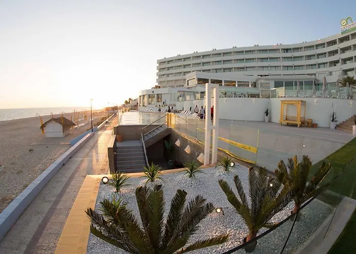 On Oceanfront Adults Designed מלון מטלסקנס
