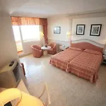 On Oceanfront Adults Designed 4* Matalascañas